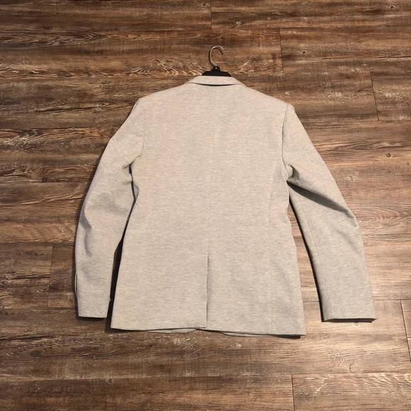 Men’s Forever 21 Gray Blazer - Picture 4 of 4